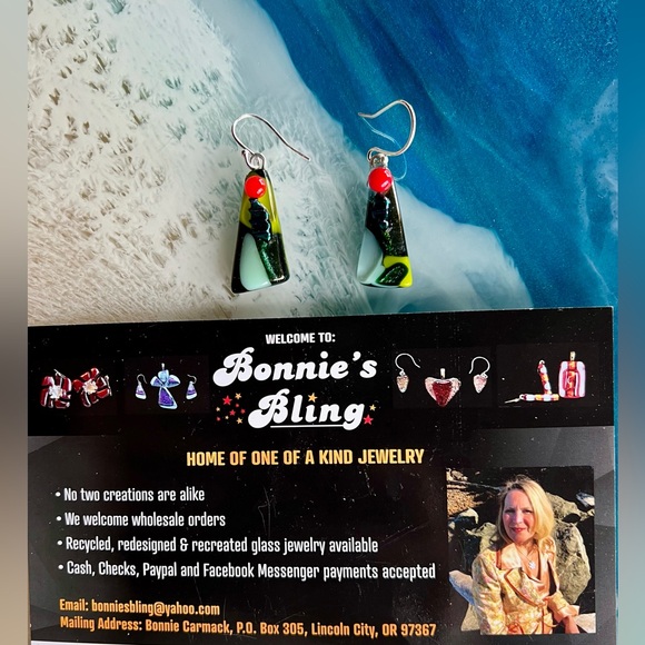 Bonnie’s Bling One Of A Kind Fused Glass Jewelry and Accessories to Wear. - Picture 8 of 16